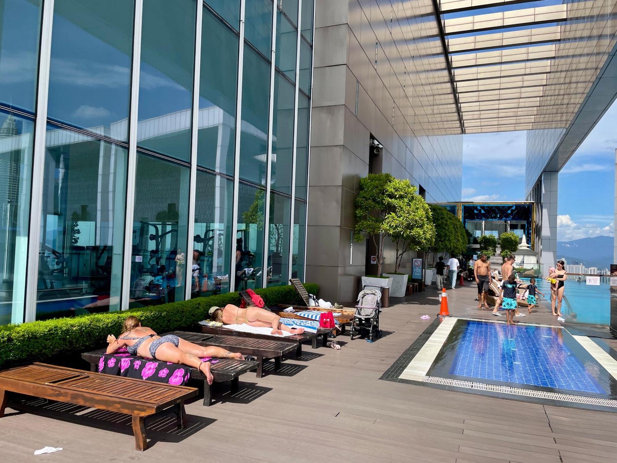 Platinum Klcc By Luxury Suites Kuala Lumpur Exterior foto
