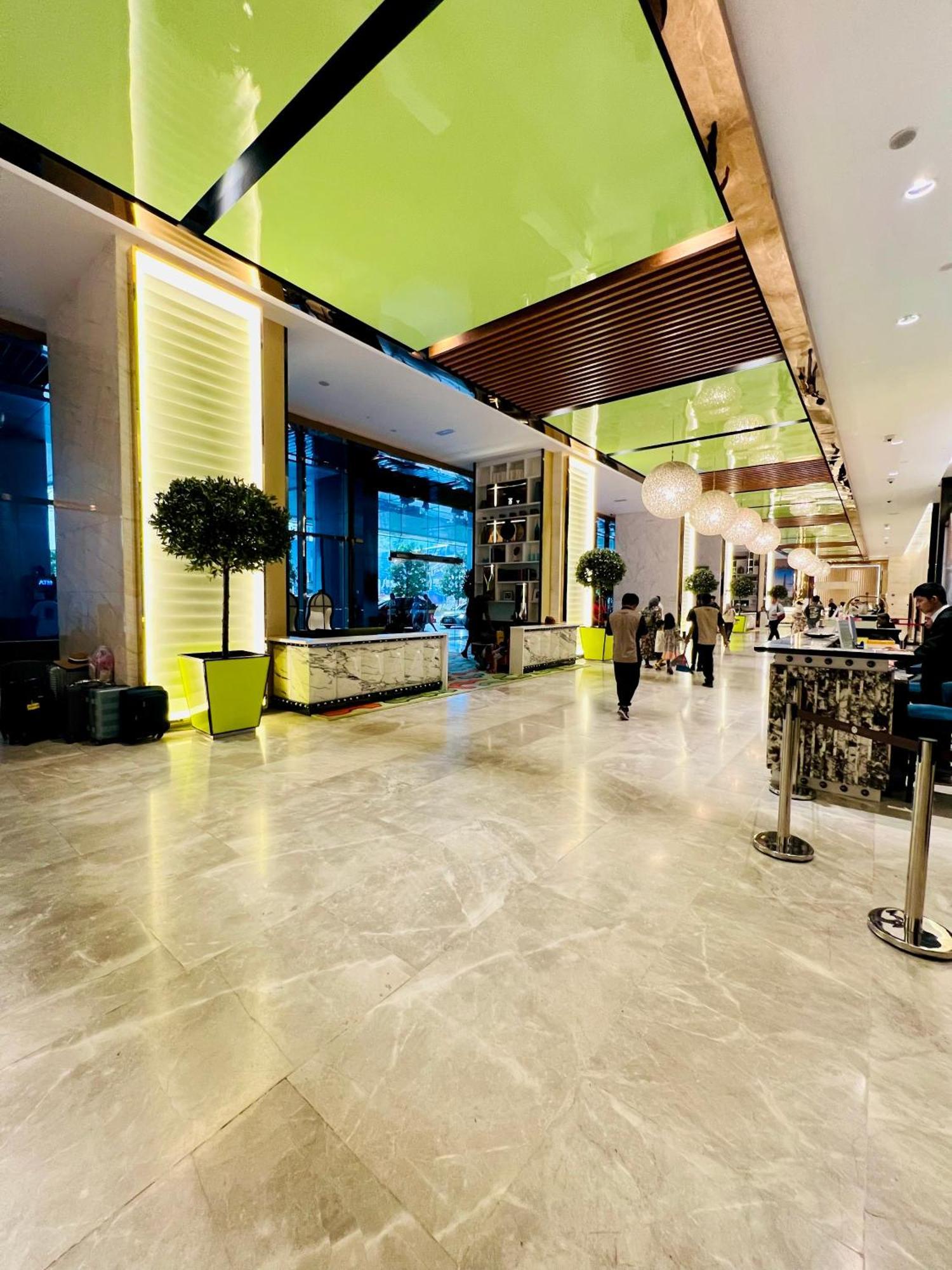 Platinum Klcc By Luxury Suites Kuala Lumpur Exterior foto